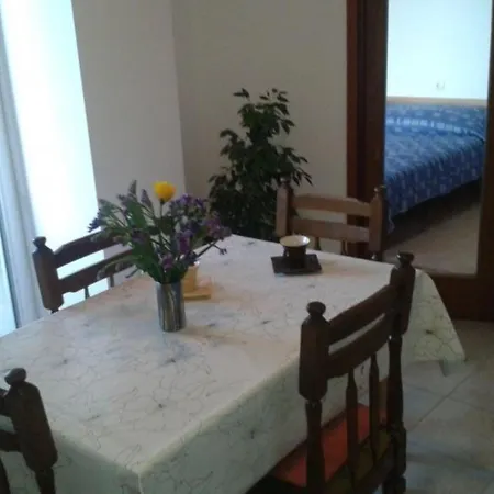 Lejlighed Schoene In Privlaka Mit Garten